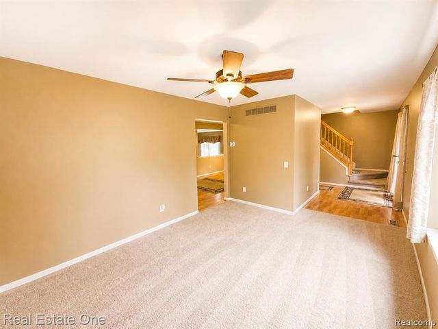 4656 Desert Bridge Court, Highland, MI 48356