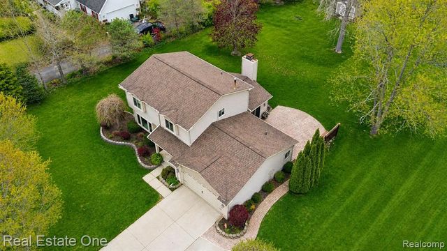 4656 Desert Bridge Court, Highland, MI 48356