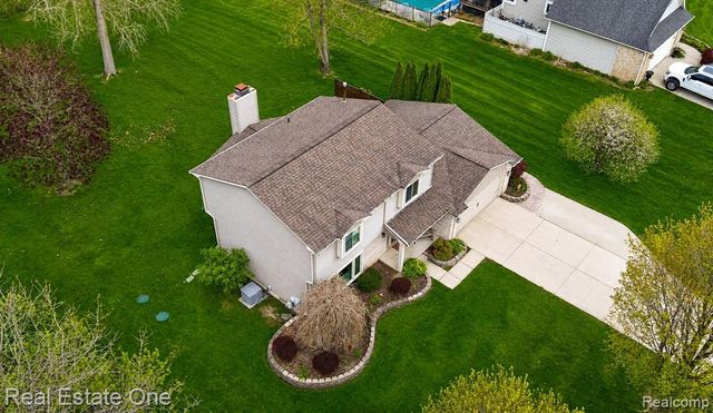 4656 Desert Bridge Court, Highland, MI 48356