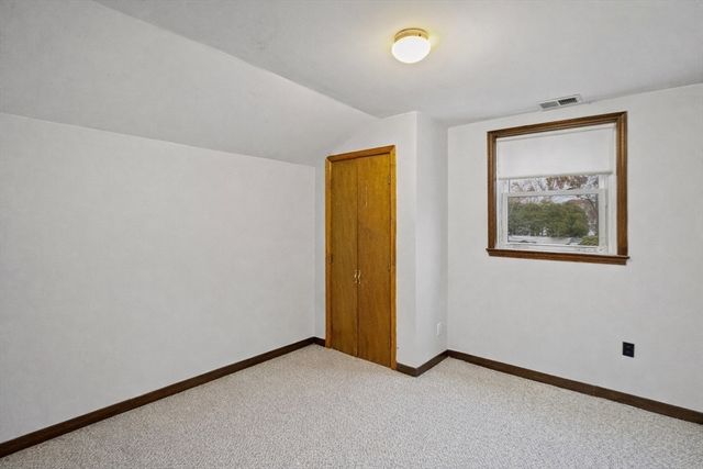 16 Felton St, Woburn, MA 01801