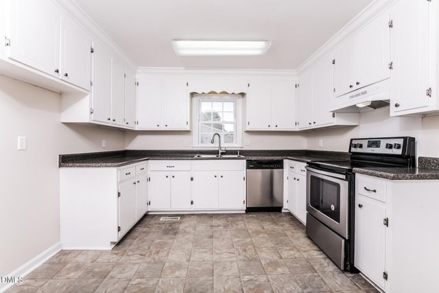 870 Abbott Road, Henderson, NC 27537