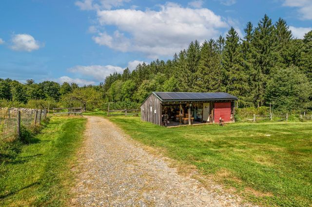 37 Cottage Street, Belchertown, MA 01007