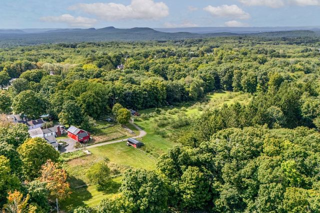 37 Cottage Street, Belchertown, MA 01007