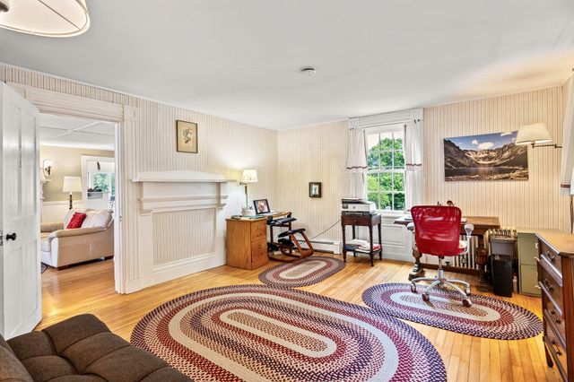 37 Cottage Street, Belchertown, MA 01007