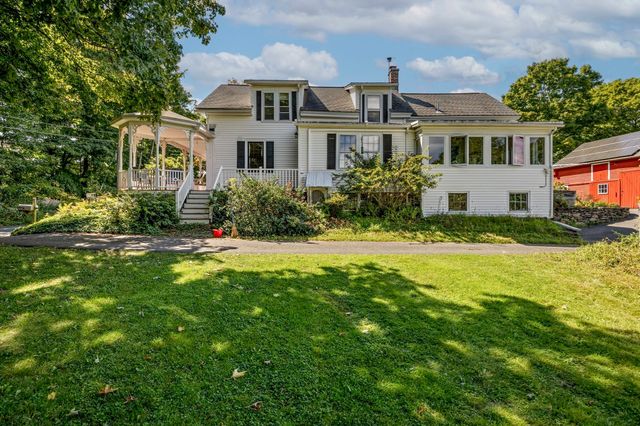 37 Cottage Street, Belchertown, MA 01007