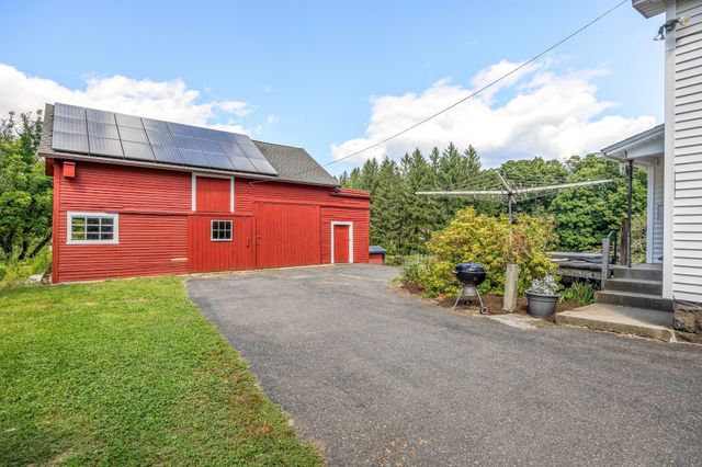 37 Cottage Street, Belchertown, MA 01007