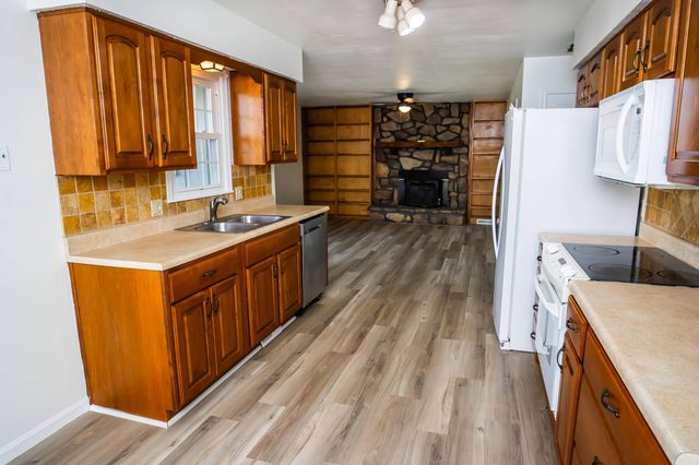 3151 W Marty Street, Springfield, MO 65810