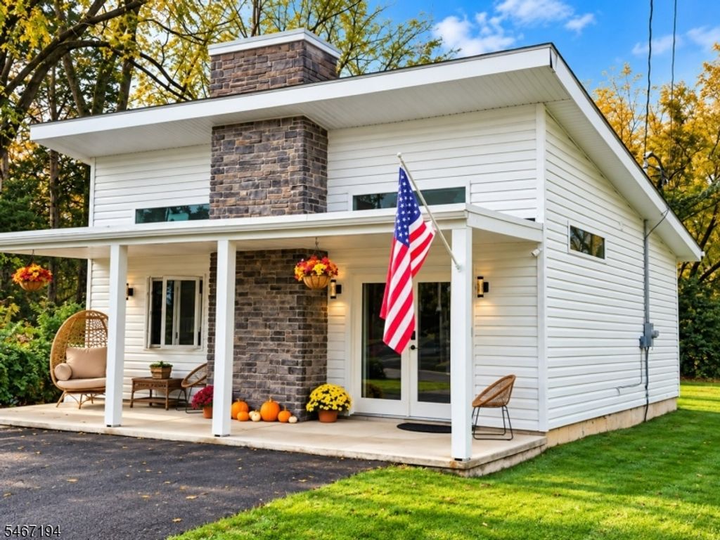 301 Foch Blvd, Pohatcong Twp., NJ 08865 — exterior