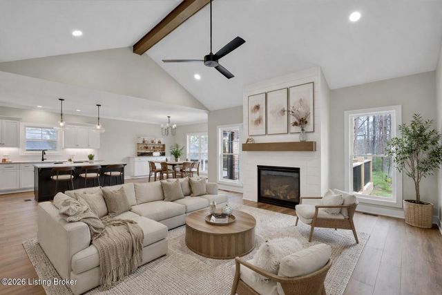 207 Cherry Hill Rd, Pewee Valley, KY 40056