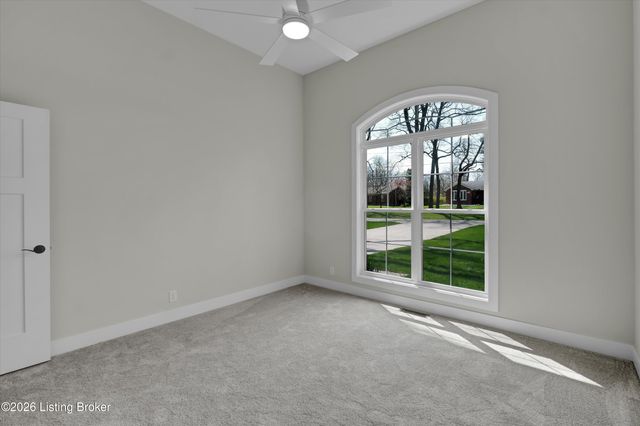 207 Cherry Hill Rd, Pewee Valley, KY 40056