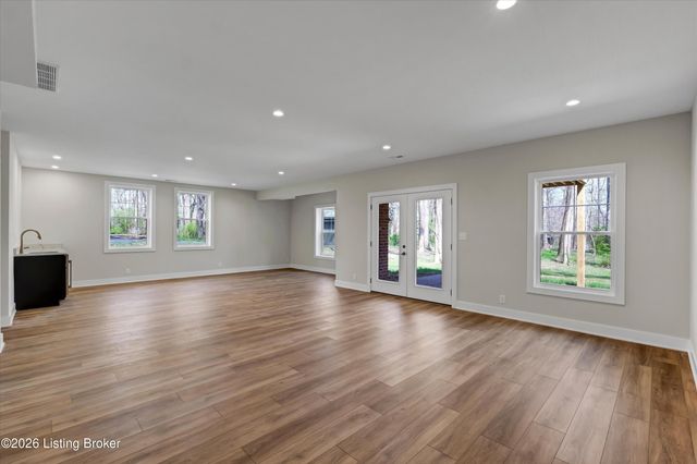 207 Cherry Hill Rd, Pewee Valley, KY 40056