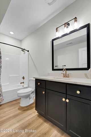 207 Cherry Hill Rd, Pewee Valley, KY 40056