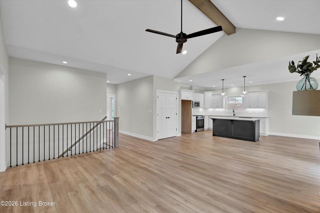 207 Cherry Hill Rd, Pewee Valley, KY 40056