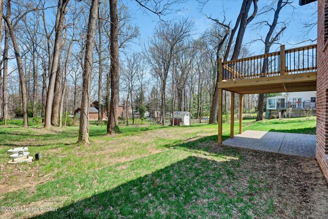 207 Cherry Hill Rd, Pewee Valley, KY 40056