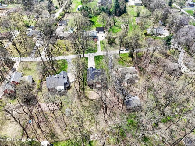 207 Cherry Hill Rd, Pewee Valley, KY 40056