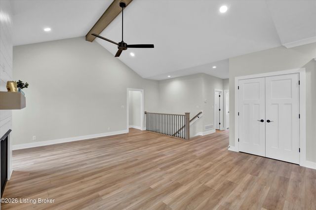 207 Cherry Hill Rd, Pewee Valley, KY 40056