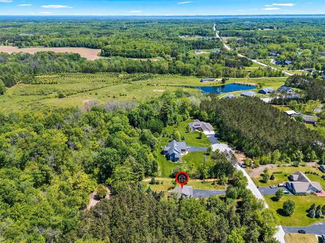 3154 HIGH COUNTRY COURT, Green Bay, WI 54313