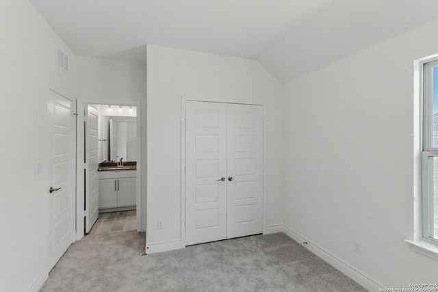 1408 Halletsville, San Antonio, TX 78253