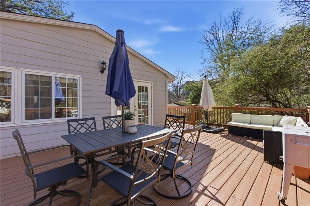 Image 26 of property listing at 3112 Dove Way, Decatur, GA 30033