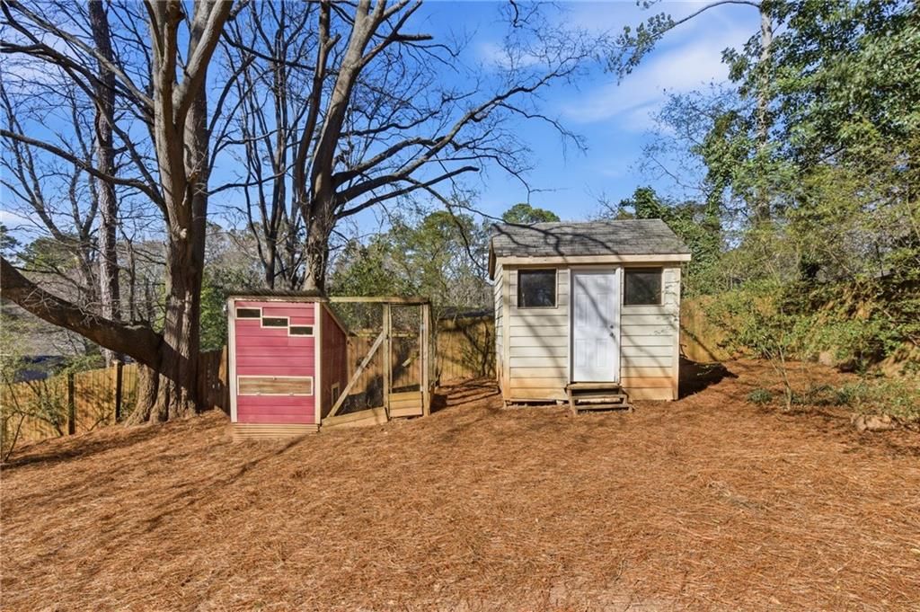 Image 34 of property listing at 3112 Dove Way, Decatur, GA 30033