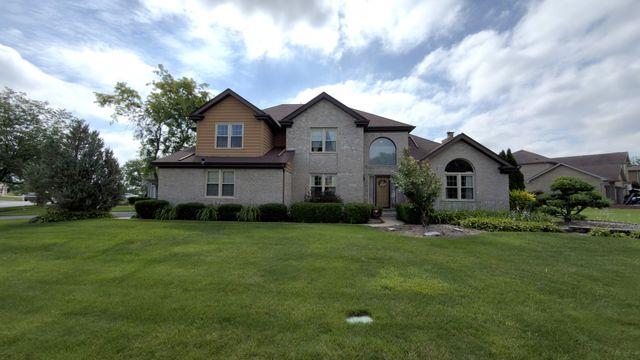 21203 Old North Church Road, Frankfort, IL 60423