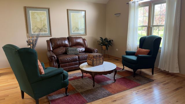21203 Old North Church Road, Frankfort, IL 60423