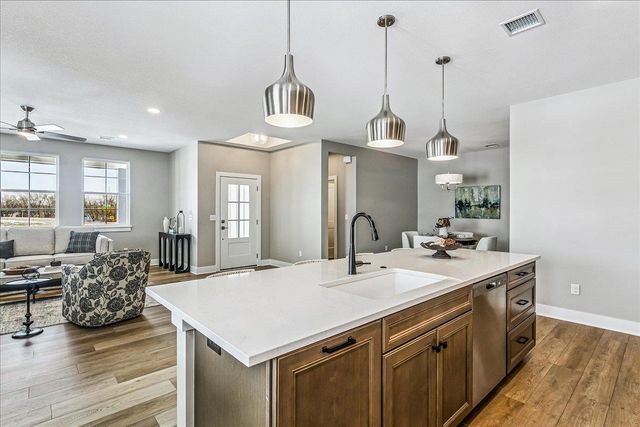 13807 W Barn Owl St, Wichita, KS 67235