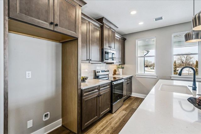 13807 W Barn Owl St, Wichita, KS 67235