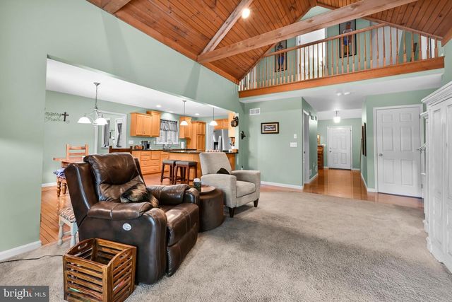 1374 CLEARVIEW DR, Denver, PA 17517