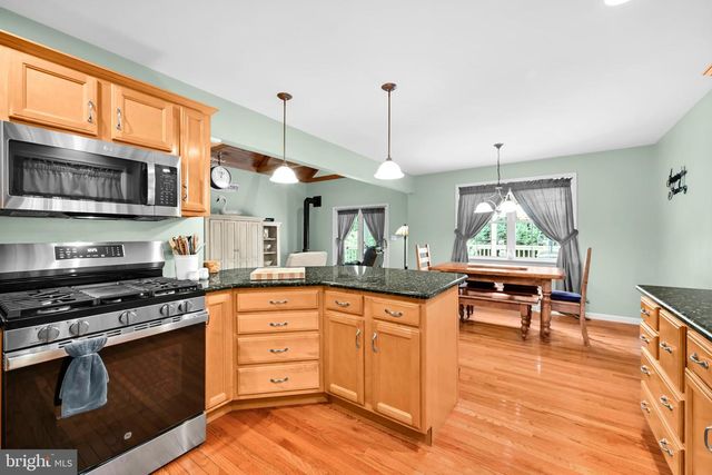 1374 CLEARVIEW DR, Denver, PA 17517