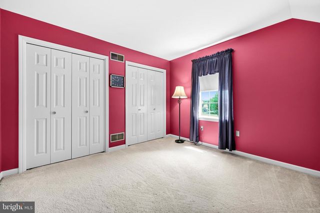 1374 CLEARVIEW DR, Denver, PA 17517