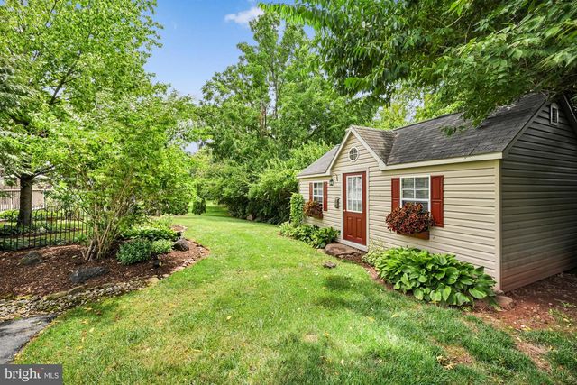 1374 CLEARVIEW DR, Denver, PA 17517