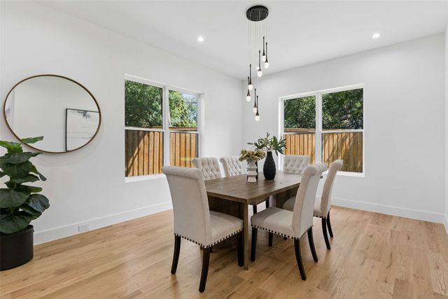 10144 Rockmoor Court, Dallas, TX 75229