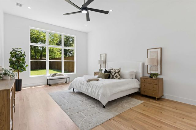10144 Rockmoor Court, Dallas, TX 75229