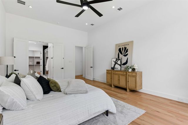 10144 Rockmoor Court, Dallas, TX 75229