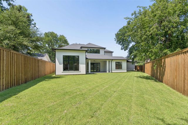 10144 Rockmoor Court, Dallas, TX 75229