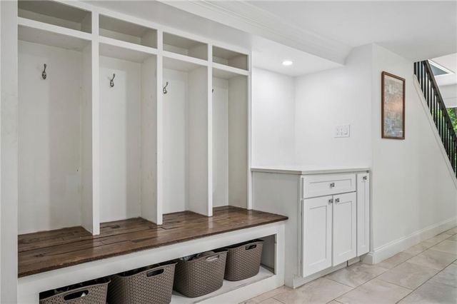 2211 Hill Park Court, Decatur, GA 30033