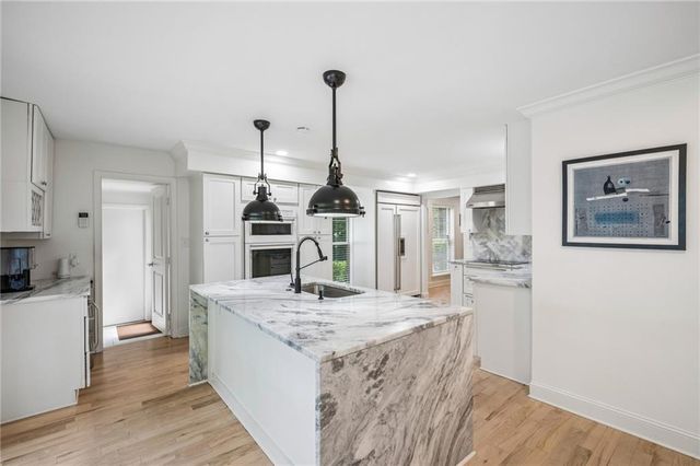 2211 Hill Park Court, Decatur, GA 30033