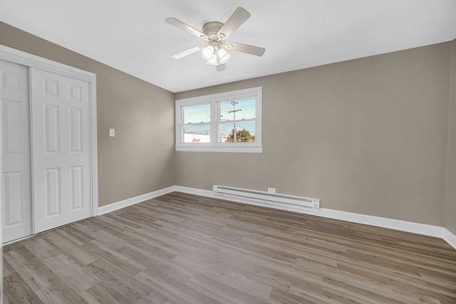 2078 N 17th Avenue, Melrose Park, IL 60160