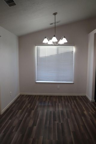 3343 Oak Street, Anderson, CA 96007