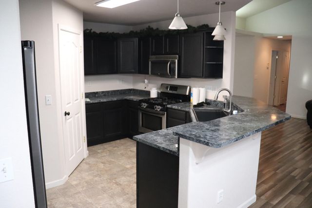 3343 Oak Street, Anderson, CA 96007