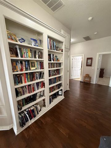 3908 Brunswick Lane, Norman, OK 73072