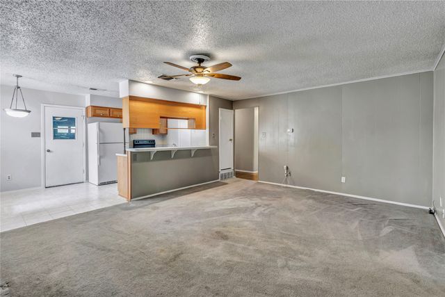 1008 Westminister Court, Arlington, TX 76015