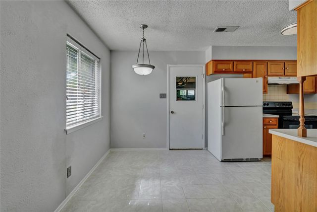 1008 Westminister Court, Arlington, TX 76015
