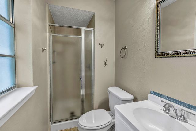 1008 Westminister Court, Arlington, TX 76015