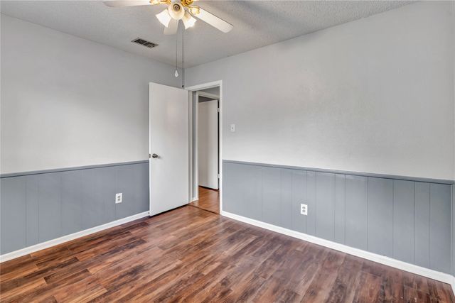 1008 Westminister Court, Arlington, TX 76015