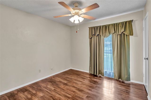 1008 Westminister Court, Arlington, TX 76015