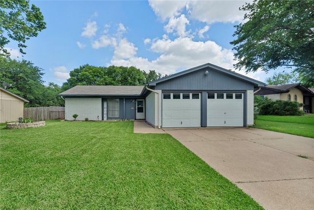 1008 Westminister Court, Arlington, TX 76015