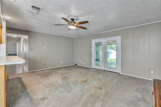 1008 Westminister Court, Arlington, TX 76015