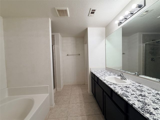 140 Collin Street, Anna, TX 75409